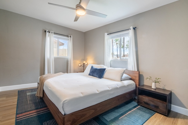 Others 2, Roma by Avantstay Stylish Oasis w/ Private Pool!, Maricopa
