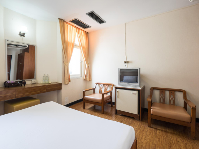 Bedroom 4, Muangphol Mansion, Pathum Wan