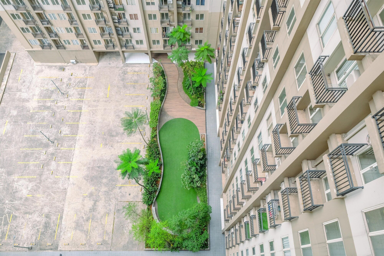 Exterior & Views 2, Simply Look and Tidy 2BR at Podomoro Golf View Apartment, Bogor