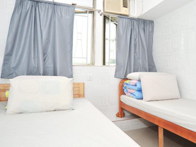 Others 5, Sieng Phong, Kowloon
