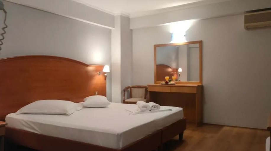 Bedroom 3, Athens City, Attica