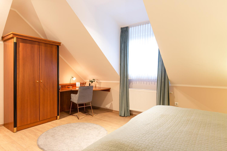 Bedroom 8