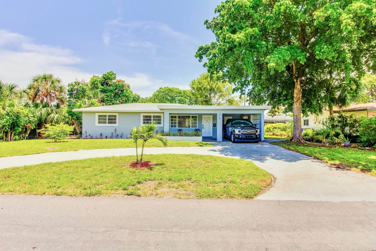 Room 3, Beautiful 3 2 Home in Pompano Beach - Close to Beach, Broward