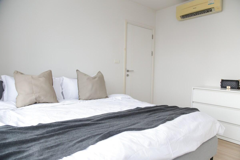 Entire Condominium. Lovely 2BR with pool and view, Pak Kret