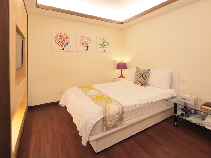 Bedroom 5, Luodong Night Market · Xingfu Yes San Guan, Yilan