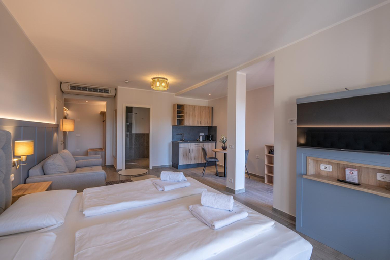 Bedroom 21