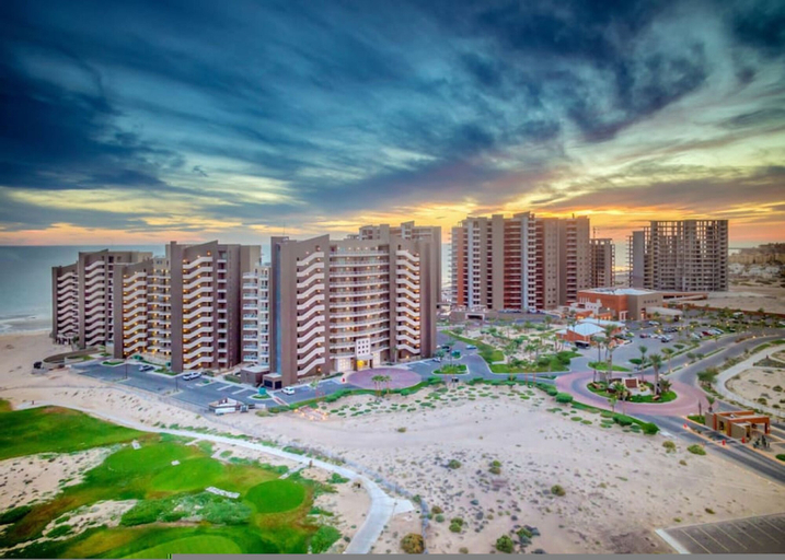 Room 2, Luxury Las Palomas Oceanview Condo - Phase 2, Puerto Peñasco