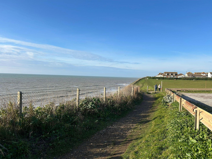 Room 3, Ocean Side With Free Parking By My Getaways, East Sussex