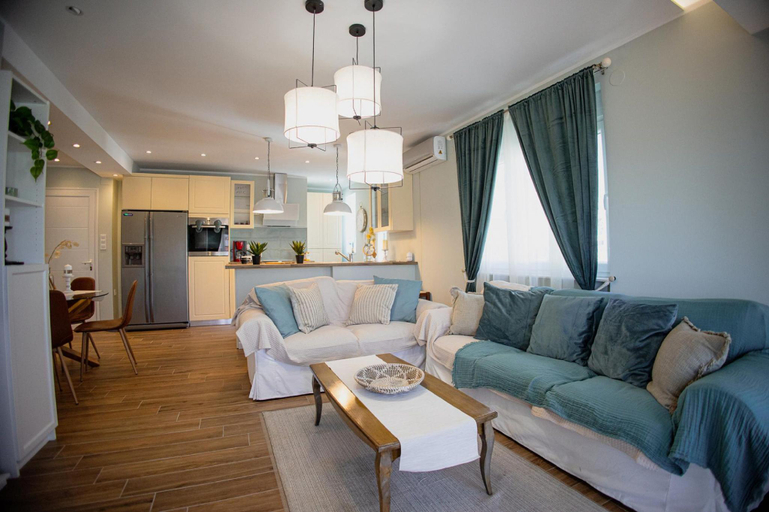 Others 3, Valentini's Uptown Flat, Thessaly