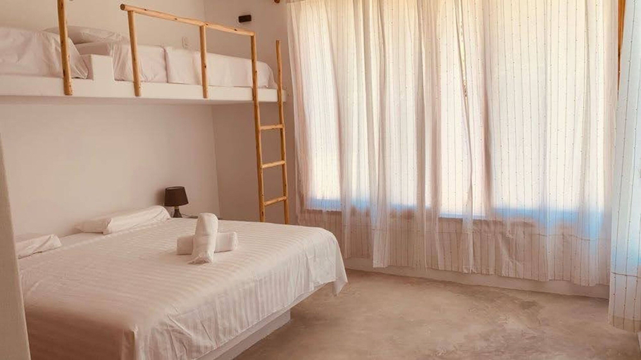 Room 3, HOP KAI Hermosa Casa de Playa en Punta Sal, Contralmirante Villar