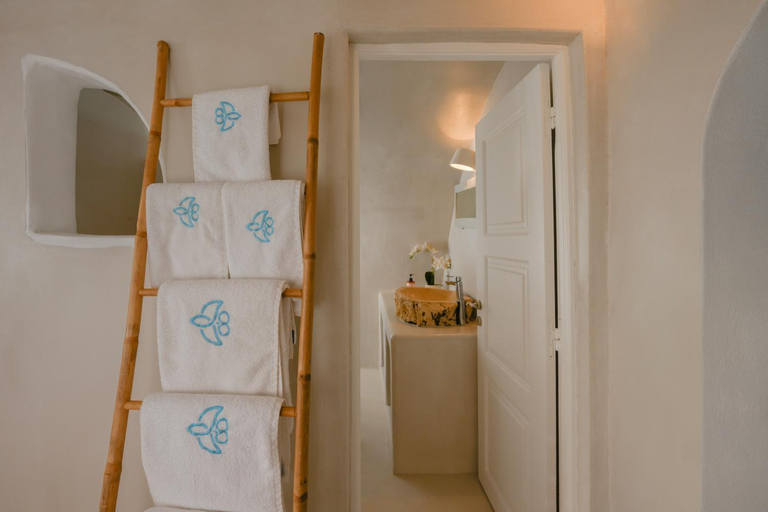 Bedroom 2, Sophia Oia View, South Aegean