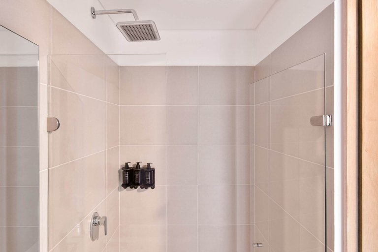 Bathroom 5, w Impeccable Loft w Great View in Santa Barbara, Santafé de Bogotá