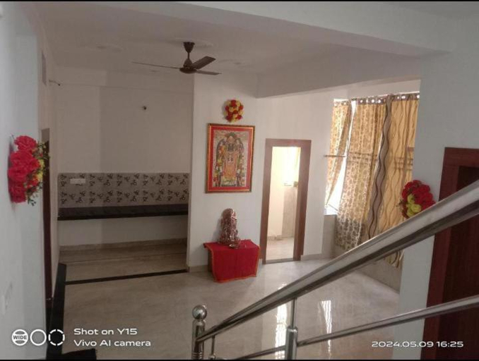 Others 3, Ramanugrah Palace, Faizabad