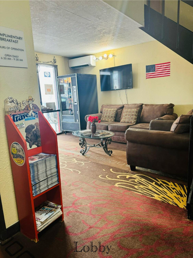Public Area 2, Mitchell Inn, Davison