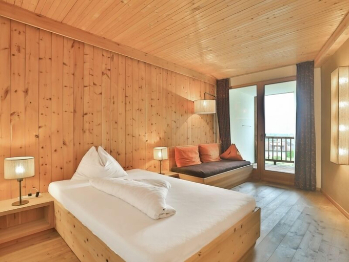 Bedroom 4, Biohotel theiner's garten, Bolzano