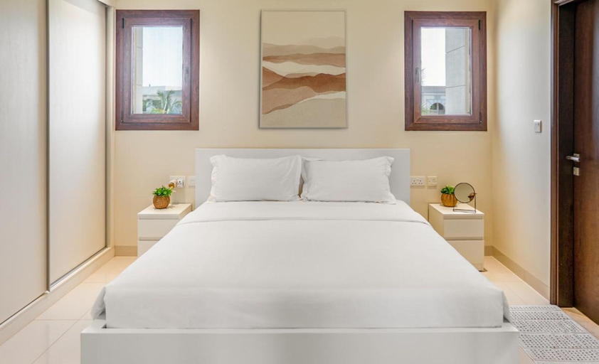 Room 2, Charming Balcony Retreat, Taqah