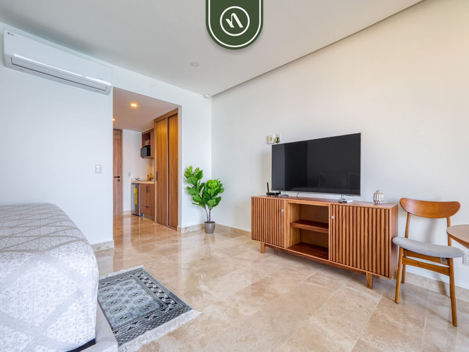 Room 3, Harbor 171 Torre Norte 1311, Puerto Vallarta