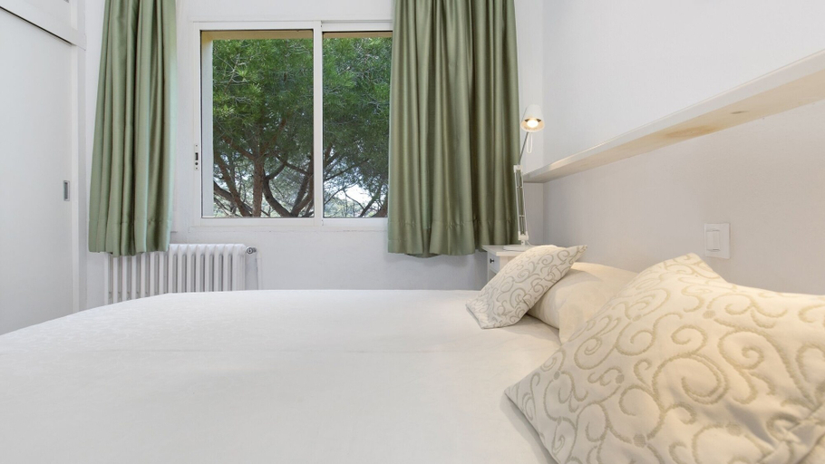Room 3, Ancora 15 B-2 in Llafranc, Girona