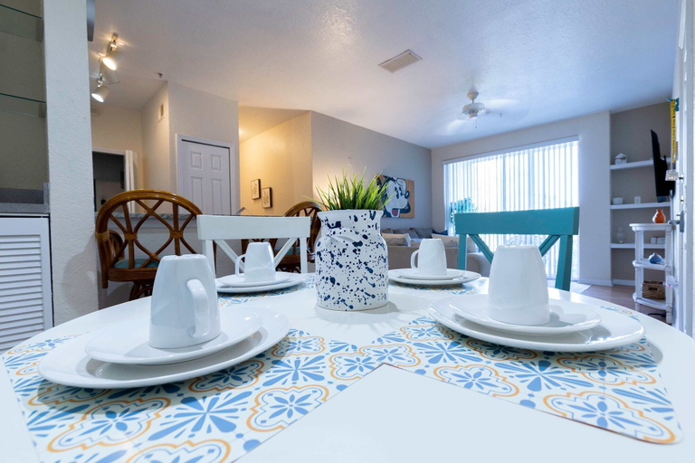 Room 3, Dreamy Apartment Just 15 Minutes From Disney, Osceola