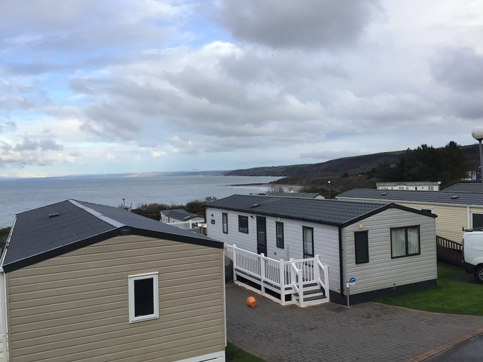 Exterior 2, Haven Caravan Sleeps 6 Pet Friendly, Ceredigion