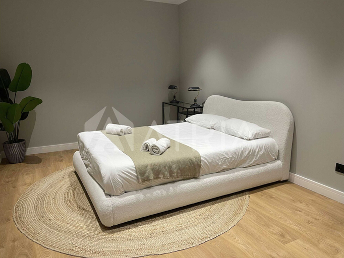 Room 5, Flat 1 10m Walk to Bernab u Real Madrid Stadium, Madrid