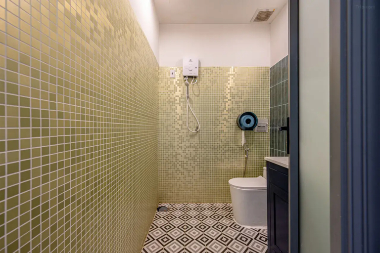 Bathroom 4, Palas House By Cozrum, Tân Bình