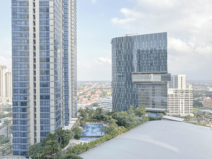 Exterior & Views, Cozy Stay 2BR at Tanglin Supermall Mansion Apartment, Surabaya