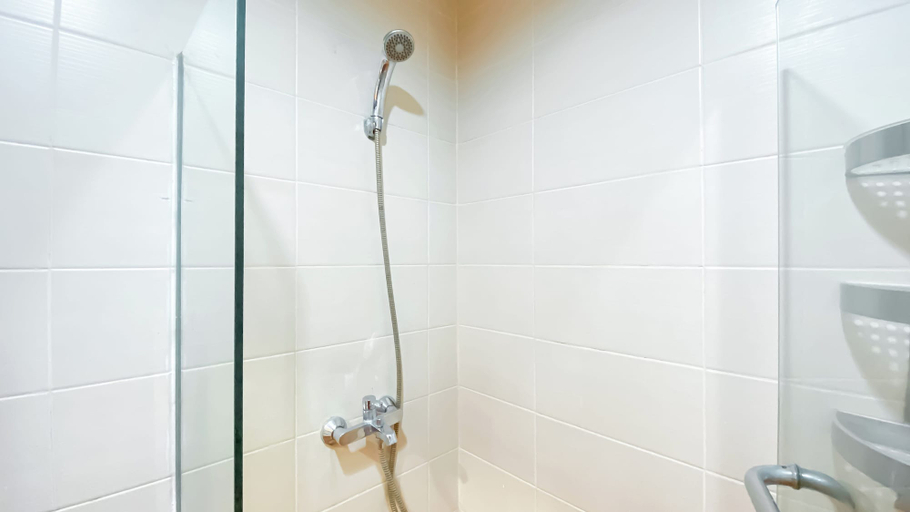 Bedroom 2, Good Choice and Homey 2BR Apartment at Belmont Residence Puri, West Jakarta
