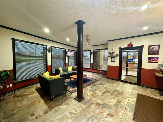 Public Area 3, Super 8 By Wyndham Athens Tx, Henderson