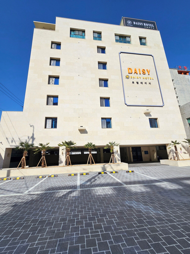 Exterior & Views 1, Daisy Hotel, Tongyeong