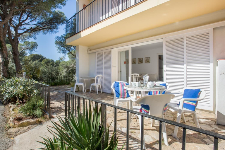 Room 2, Ancora 13 B-P in Llafranc, Girona