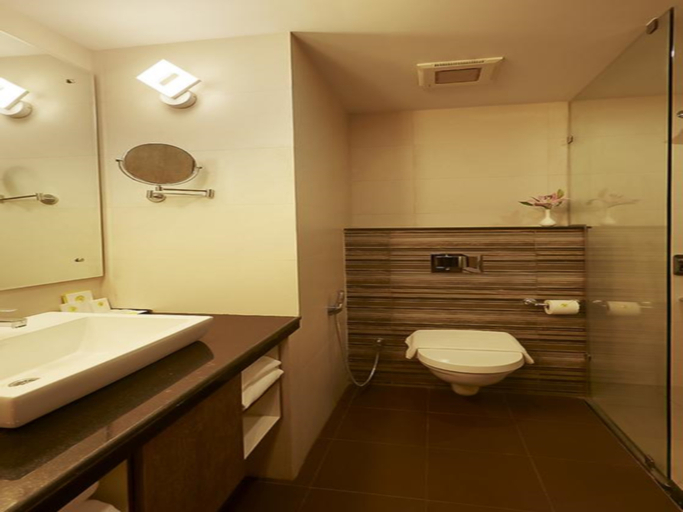 Bathroom 5, Sterling Goa Varca, South Goa