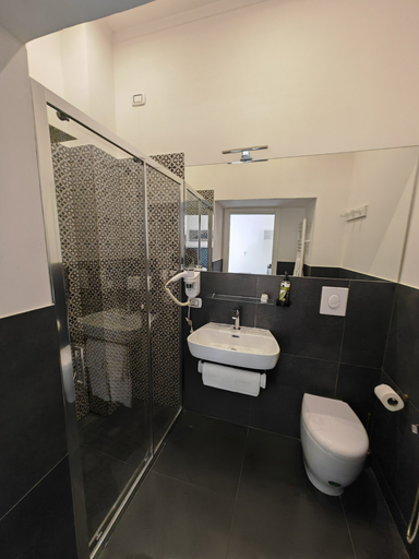 Bathroom 5, Art Street Hotel, Napoli