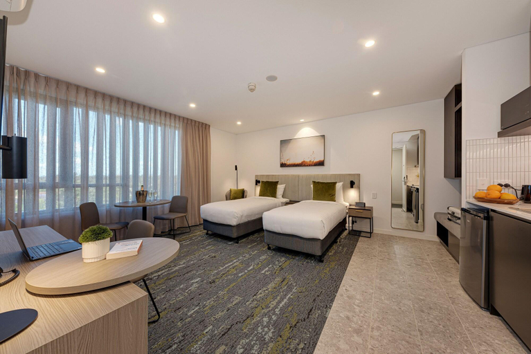Bedroom 2, Littomore Suites Kingswood, Penrith - East