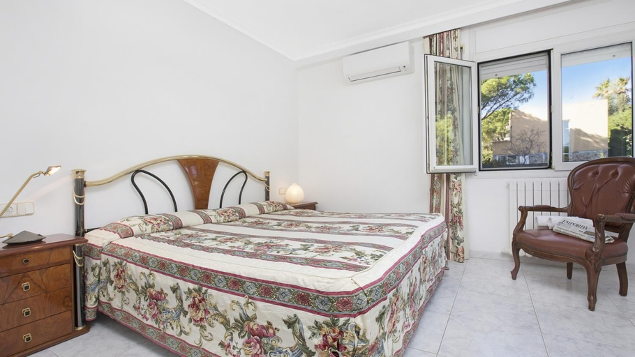 Room 3, Vila Albo in Calella de Palafrugell, Girona
