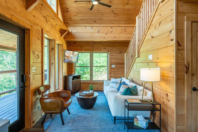 Room 2, Mountain Views Sauna Hot Tub Fire Pit, Sevier