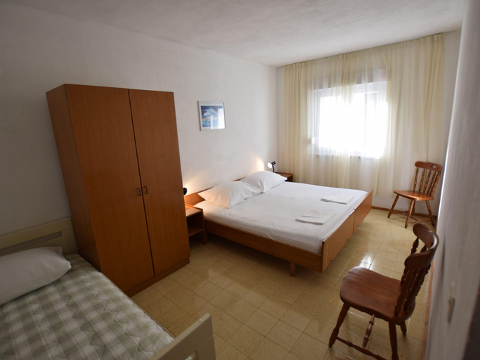 Bedroom 2, Spacious apartment with terrace, Pag