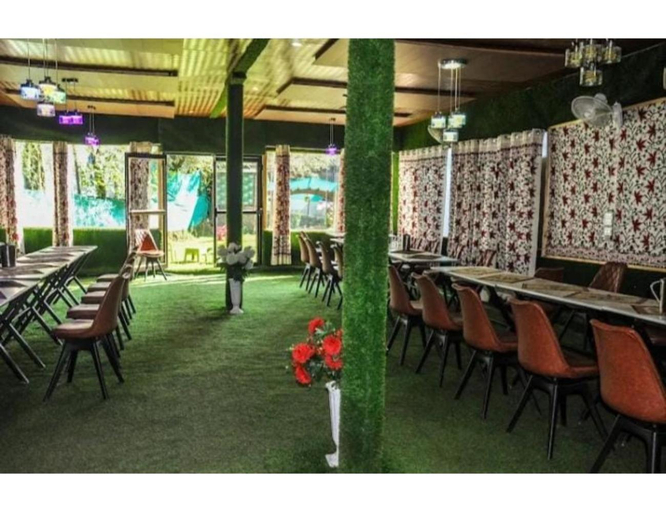 Others 5, Hotel Diamond Star, Pahalgam, Anantnag