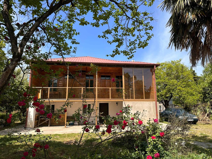 Exterior & Views, Kutaisi airport guesthouse, Tskaltubo