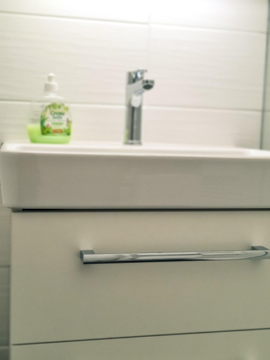 Bathroom 3, Apartment Nika - Aare Jungfrau AG, Interlaken