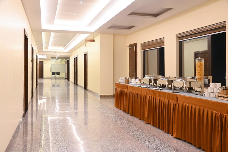 Public Area 4, Hotel Stay Casa, Bhopal