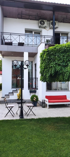 Exterior & Views, Garden Lounge Hotel, Yerevan