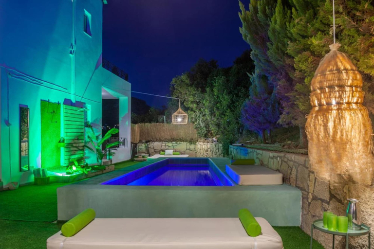 Room 2, White House Chersonisos With Private Swimming Pool, Crete