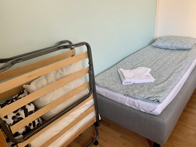 Bedroom 5, Studio Apartment - Great Location & Parking, Stockholm