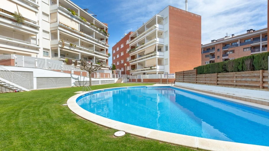 Room 2, Kistars 2 in Lloret de Mar, Girona