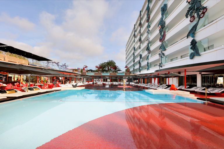 Sport & Beauty 2, Ushuaia Ibiza Beach Hotel – Adults Only, Baleares