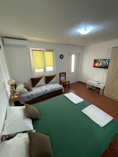 Bedroom 2, Paljuskovo 1