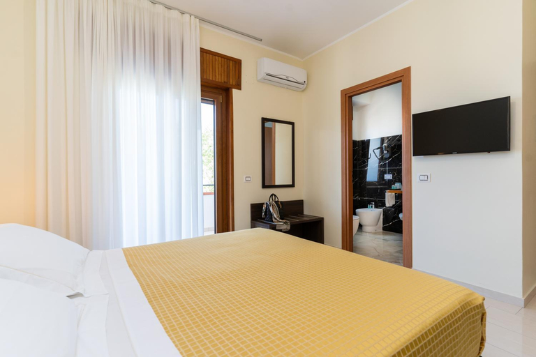 Bedroom 3, B&B Torre Talao, Cosenza