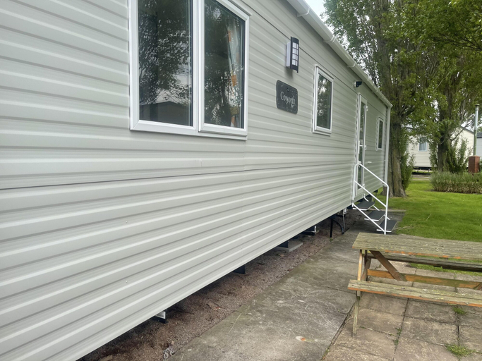 Exterior detail, Remarkable 1-bed Chalet in Minehead, Somerset