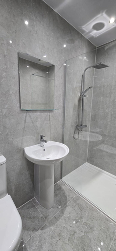 Bathroom 5, Cozy Newcastle Apartment With 2 Bedrooms, Newcastle upon Tyne